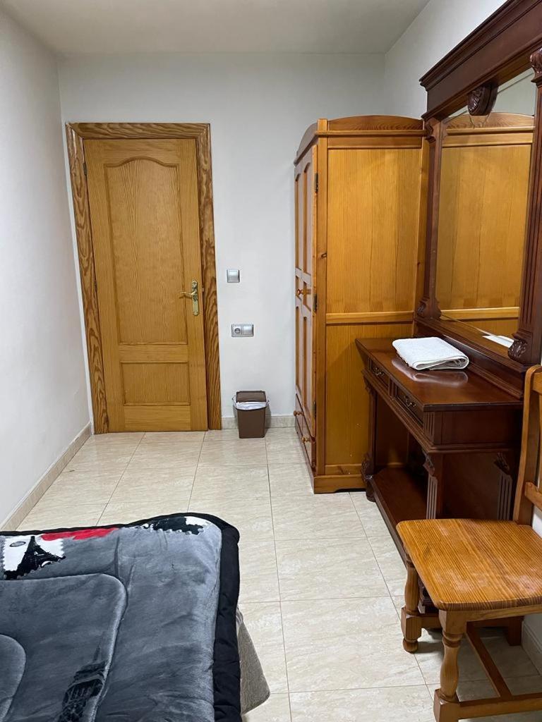 Habitacion Individual En Granada Ngoại thất bức ảnh